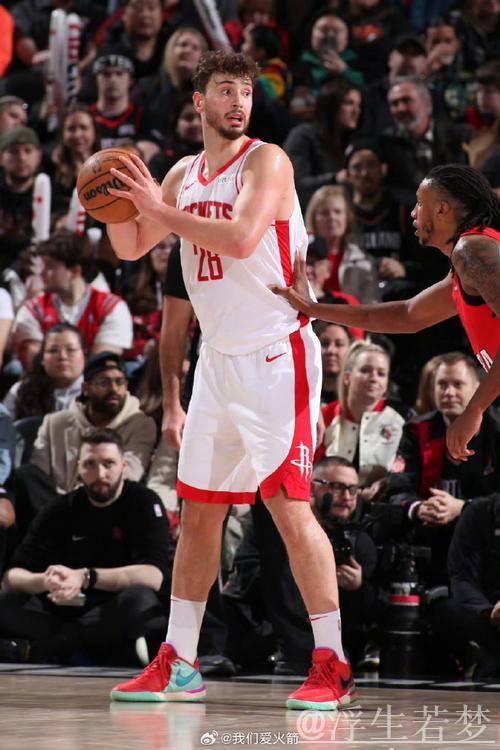 申京贡献22+15 火箭力克快船